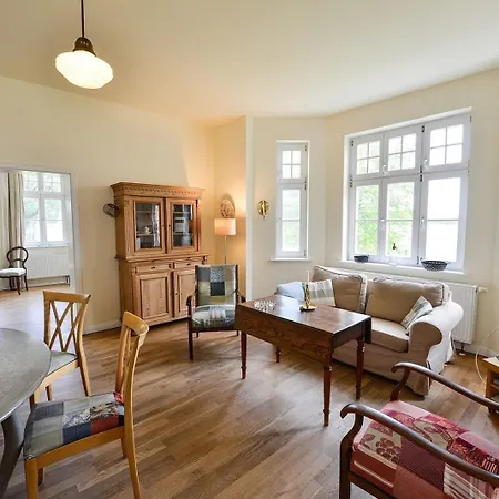 3 Mit Gr Terrasse Und Wasserblick Apartman Grubnow