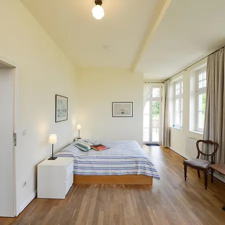 3 Mit Gr Terrasse Und Wasserblick Apartment *